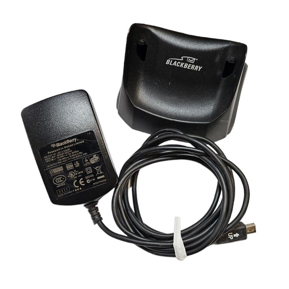 Blackberry Travel Charger With Stand PSM05R-050CHW